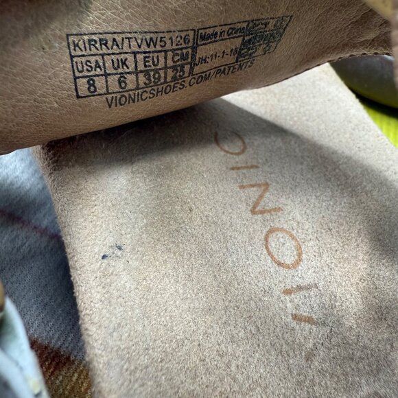 Vionic KIRRA White Laser Cut Leather Flat Slingback Sandals Size 8 - Picture 5 of 8